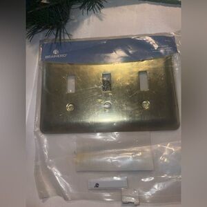 Brainerd Triple Switch Plate Cover
